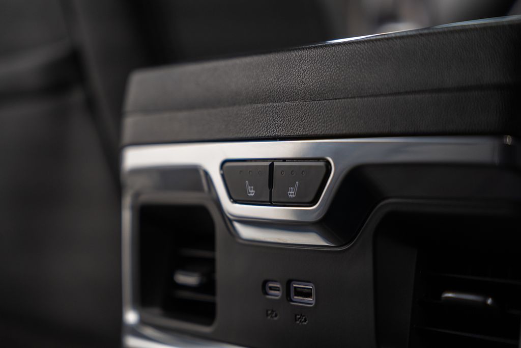 ChevroletSilverado 150037