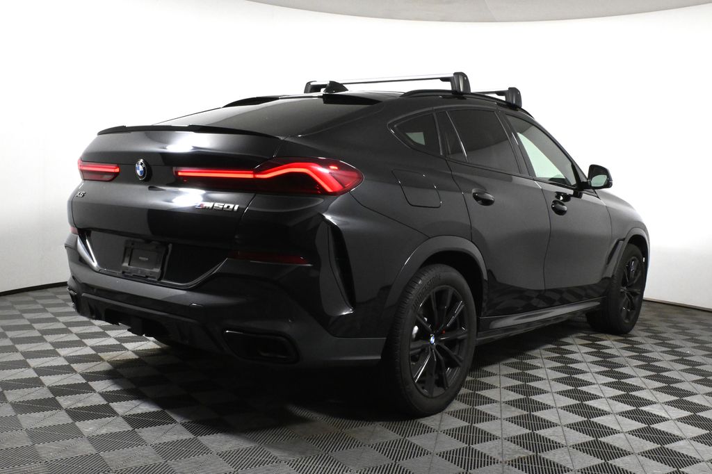 Thumbnail: 2022 BMW X6 - 6