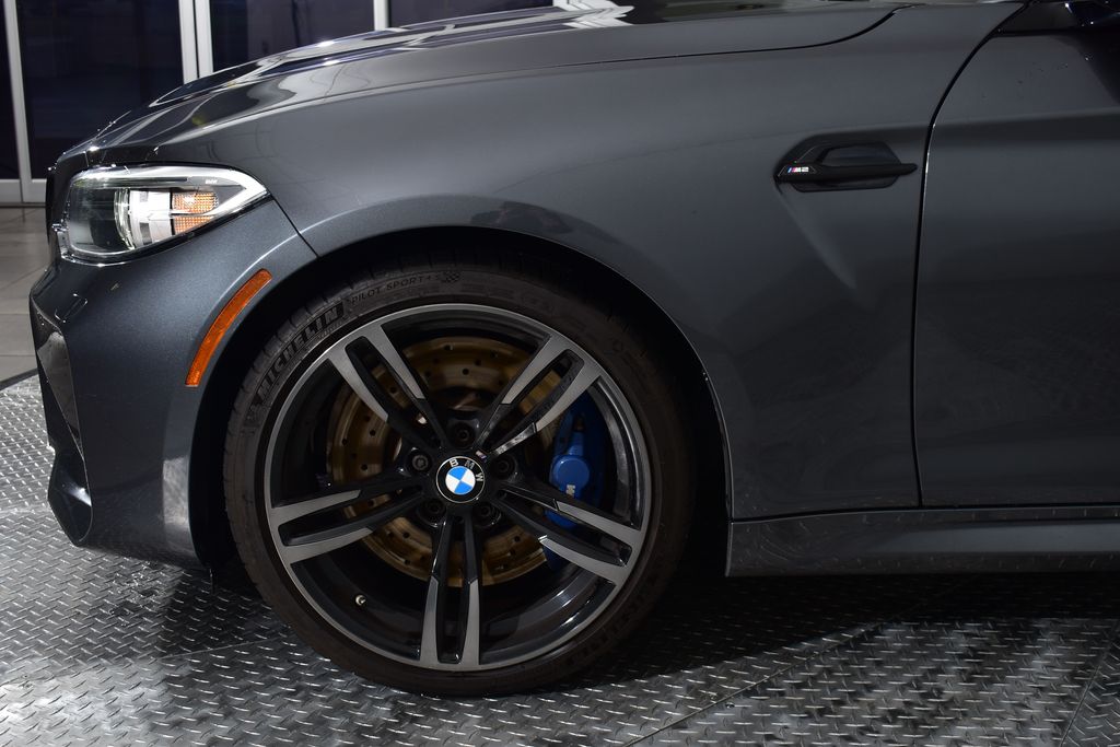 2017 BMW M2  9