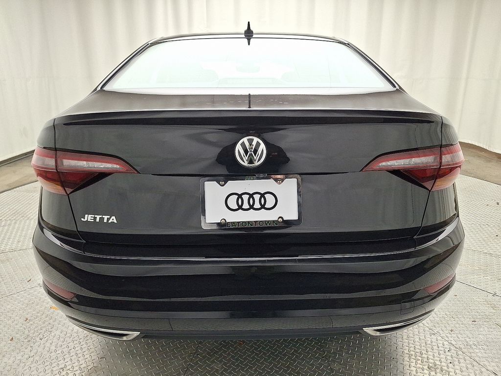Thumbnail: 2019 Volkswagen Jetta - 5