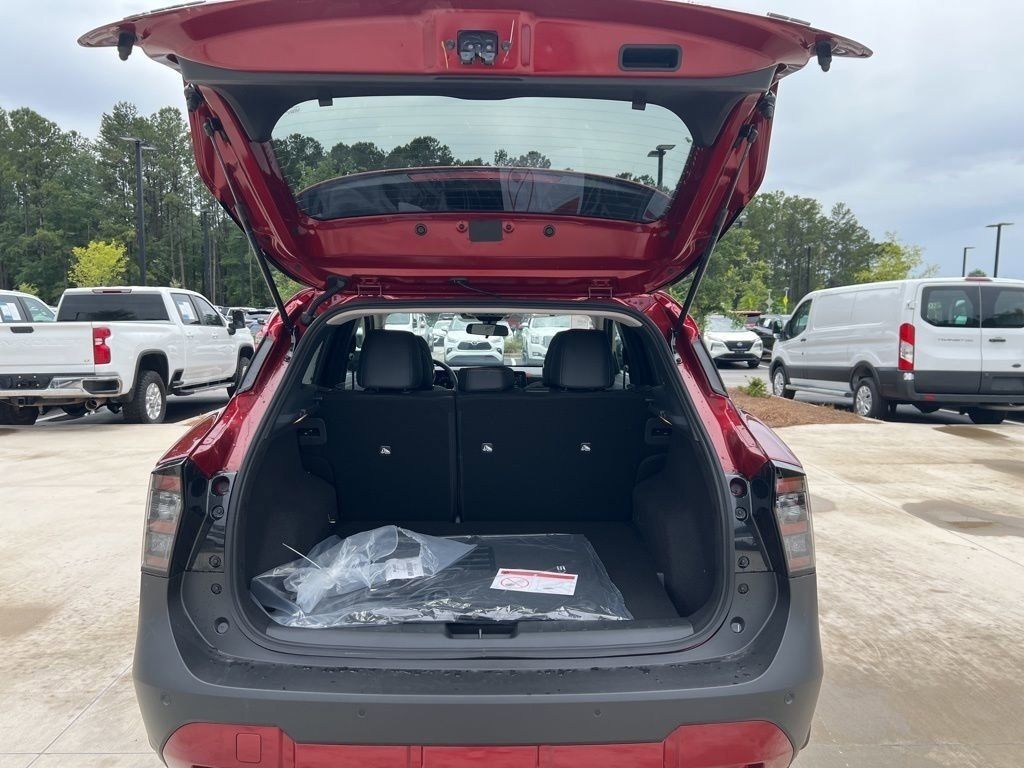 2025 Scarlet Ember Tintcoat Nissan Kicks SR FWD SUV