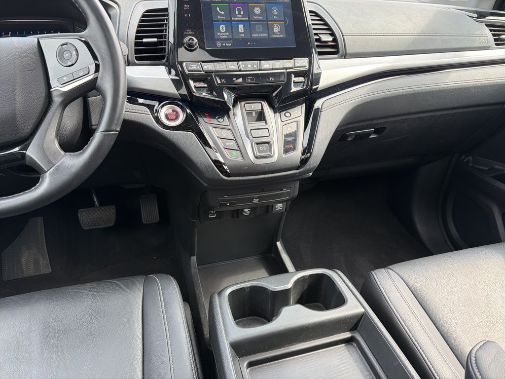 Thumbnail: 2023 Honda Odyssey - 16