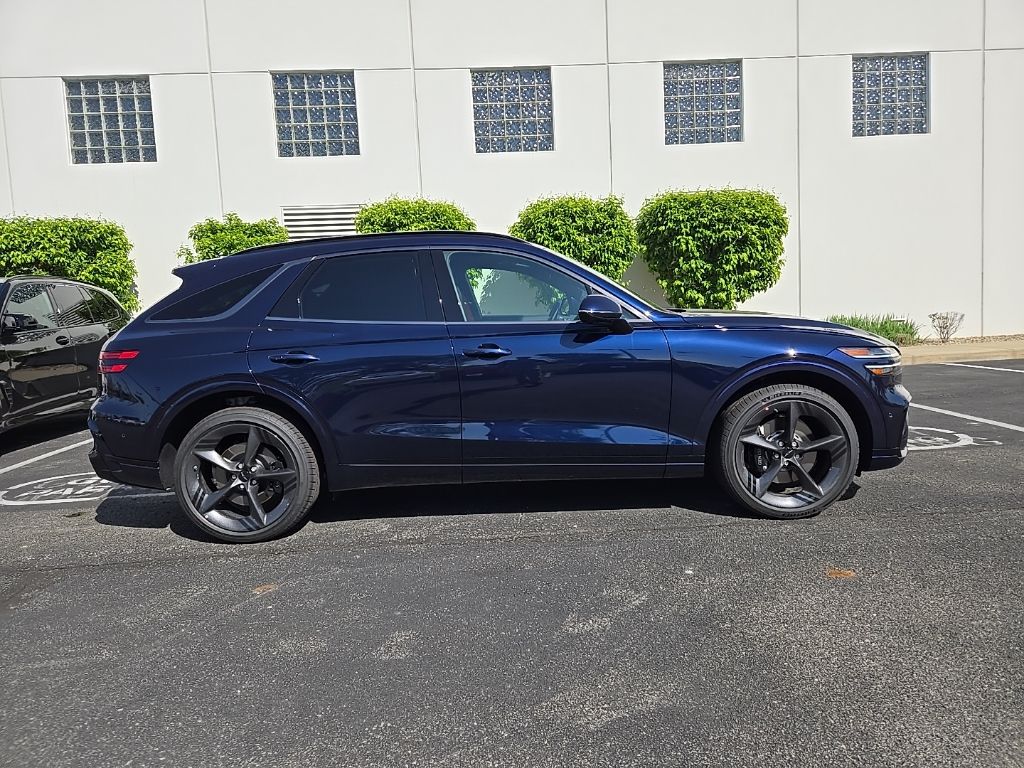 2026 Genesis GV70 Sport Prestige 8
