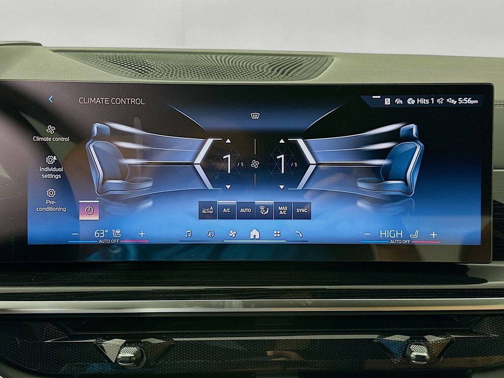 Thumbnail: 2026 BMW X7 - 14