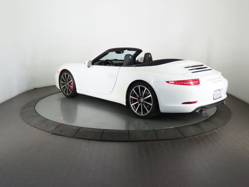 Thumbnail: 2014 Porsche 911 - 13