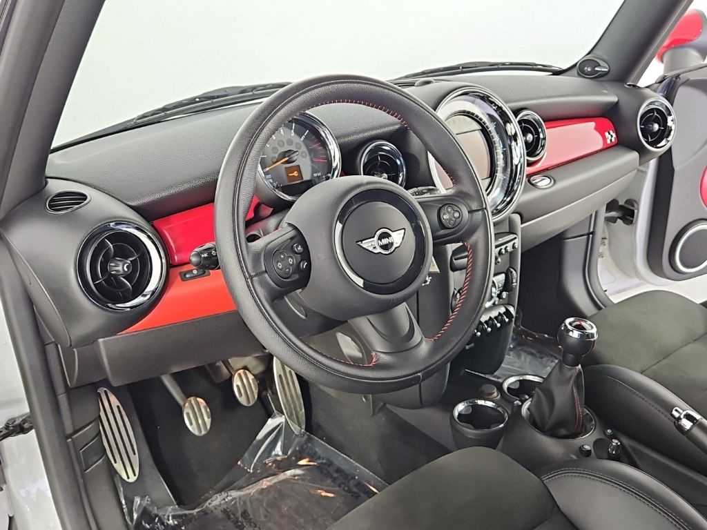 Thumbnail: 2012 MINI Cooper - 24