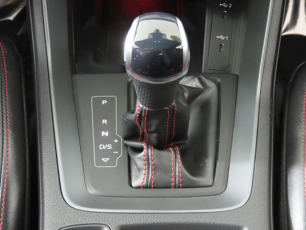 Thumbnail: 2025 Audi Q3 - 24