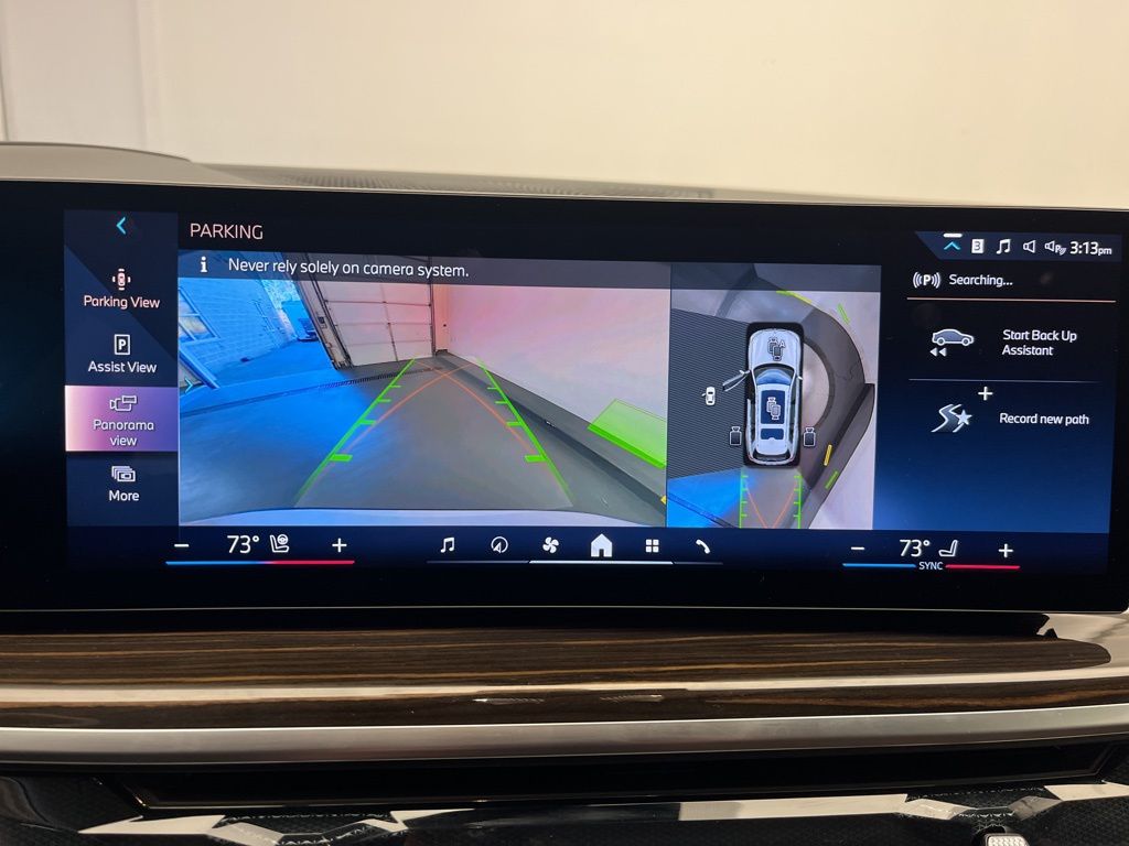 Thumbnail: 2025 BMW X7 - 19