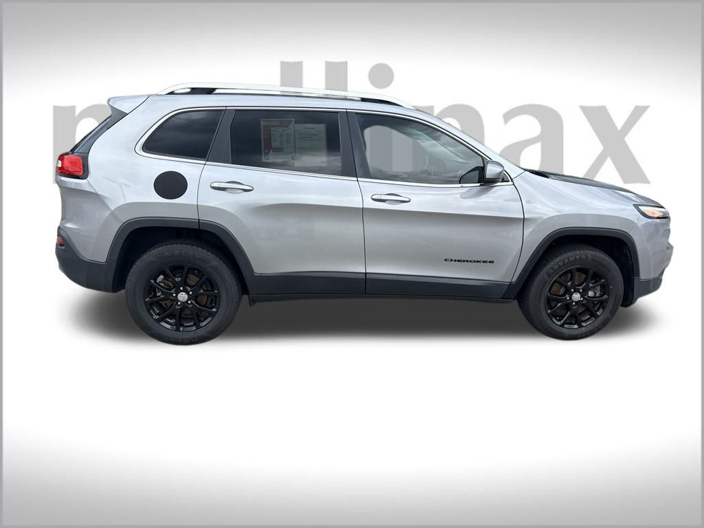 2017 Jeep Cherokee Latitude photo
