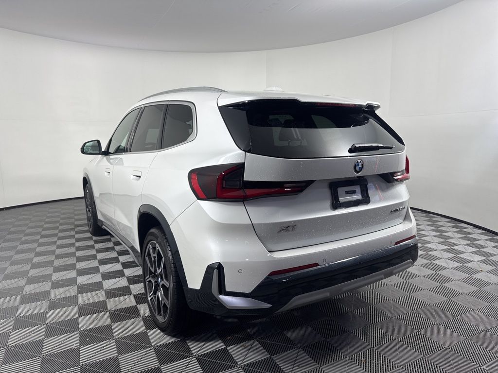 Thumbnail: 2023 BMW X1 - 7