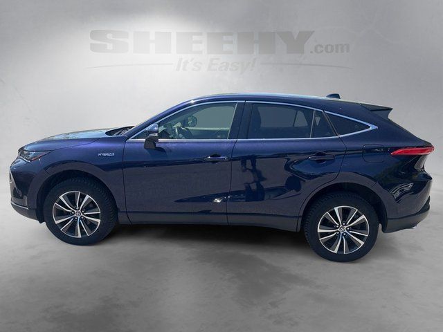 Used 2021  Toyota LE image 14