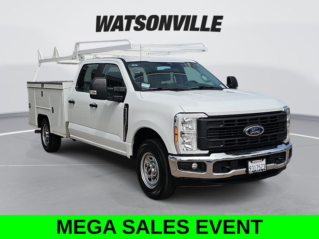 2024 Ford F-250 Super Duty XL Crew Cab RWD