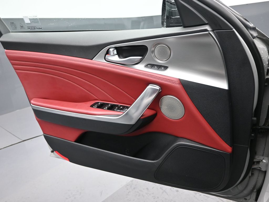 2023 Kia Stinger GT2