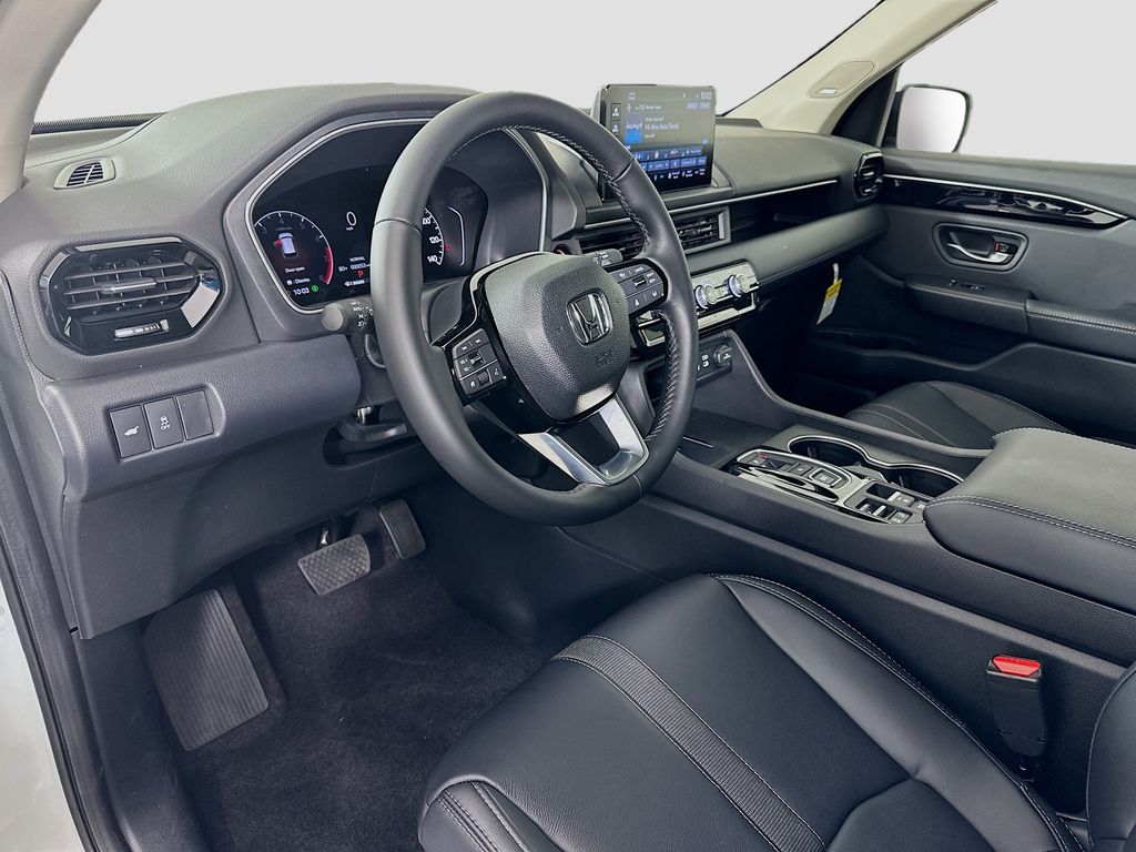 Thumbnail: 2025 Honda Pilot - 9