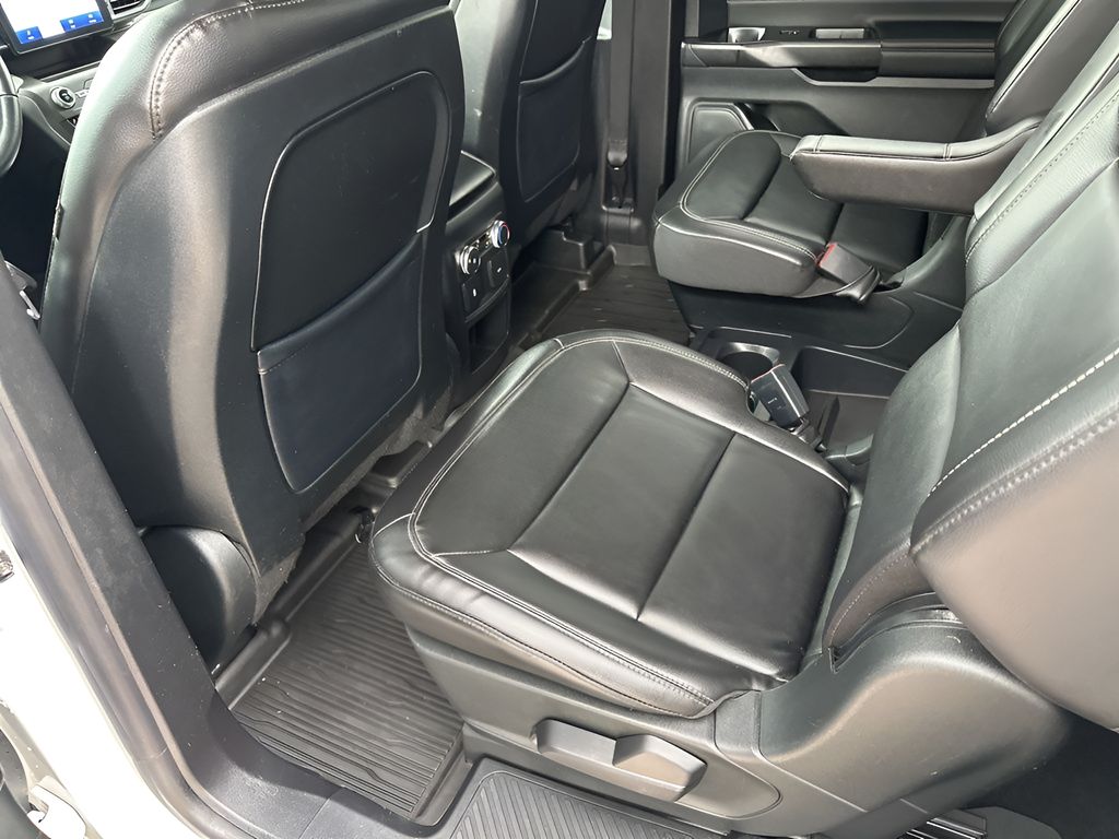 Used Car 2020 Ford Explorer  Xlt For Sale Under $25,000 In Austin, Texas