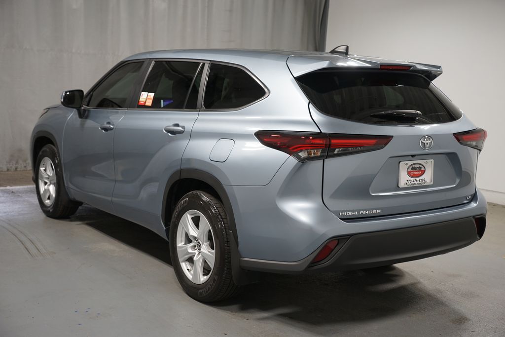 Thumbnail: 2024 Toyota Highlander - 6