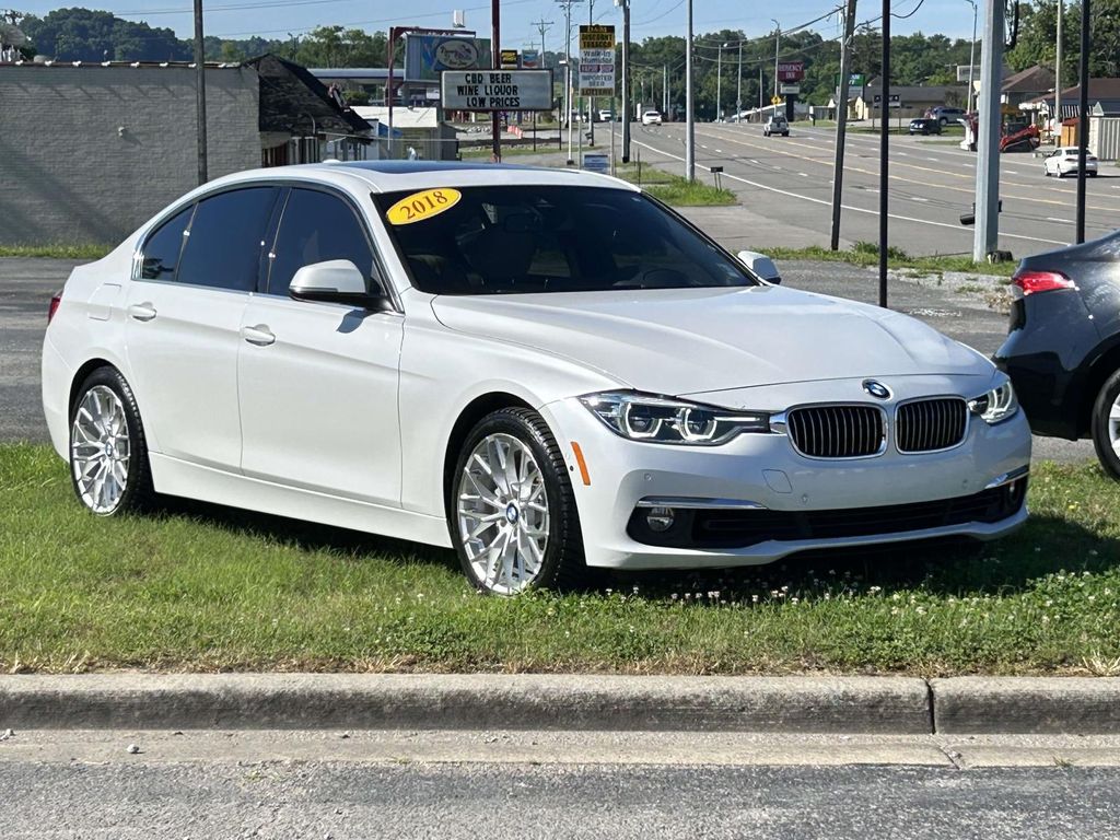 Mineral White Metallic 2018 BMW 3 Series 340i Sedan RWD Sedan Rear-Wheel Drive 8-Speed Automatic