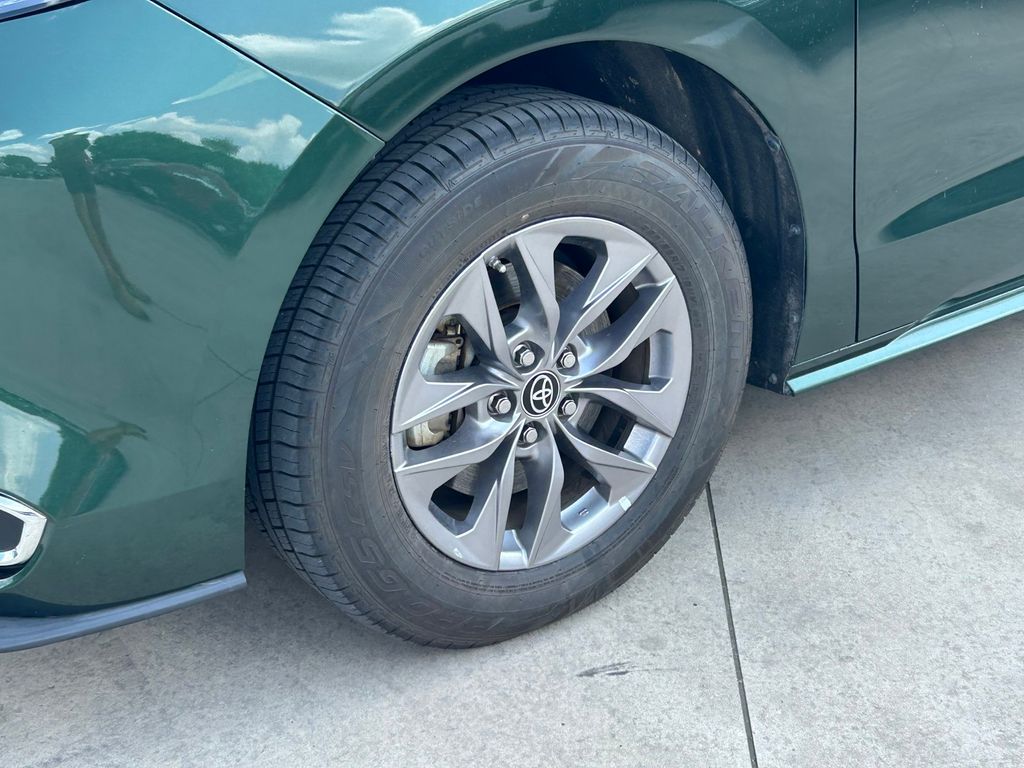 Used 2023 Toyota Sienna Van
