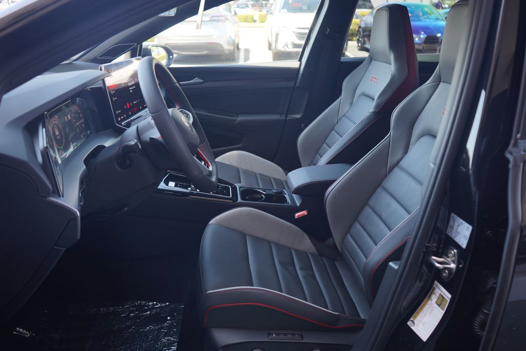 Thumbnail: 2025 Volkswagen Golf - 6