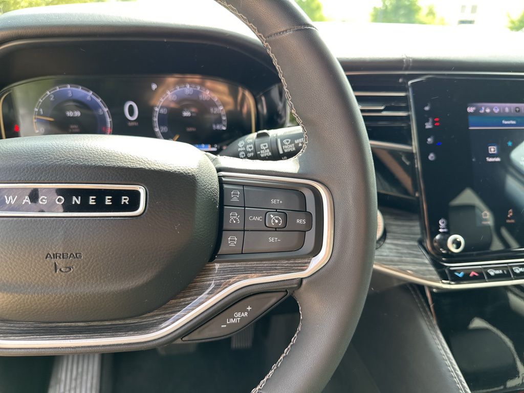 Used Car 2022 Jeep Wagoneer  Series Ii For Sale Under $35,000 In Austin, Texas