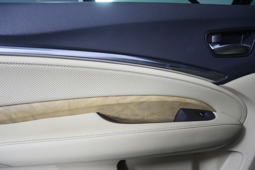 Thumbnail: 2019 Acura MDX - 14