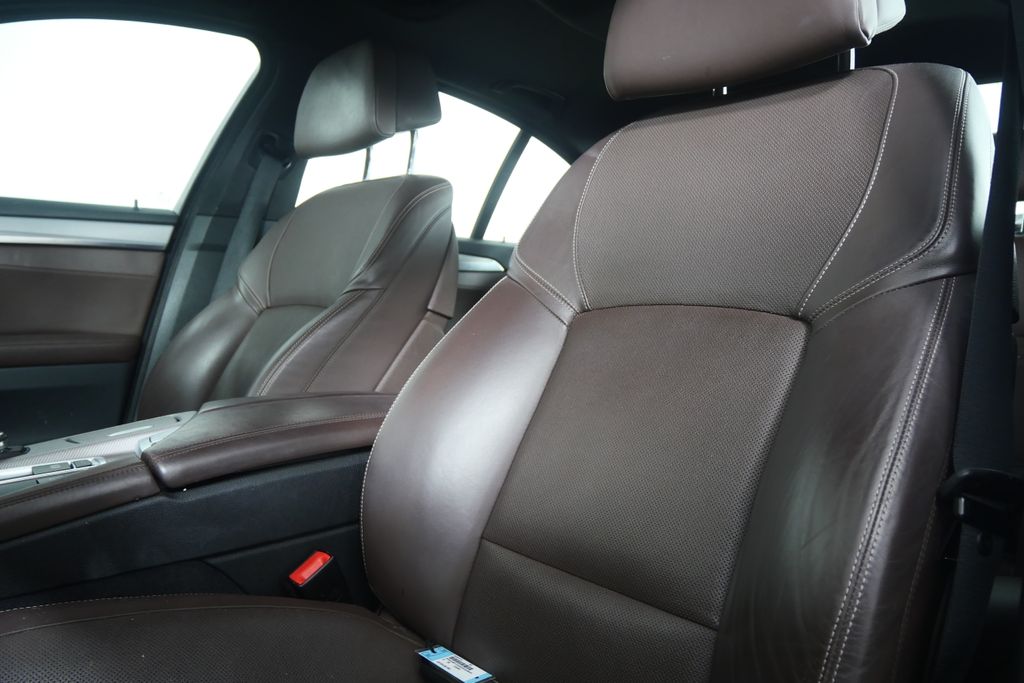 Thumbnail: 2016 BMW 5 Series - 9