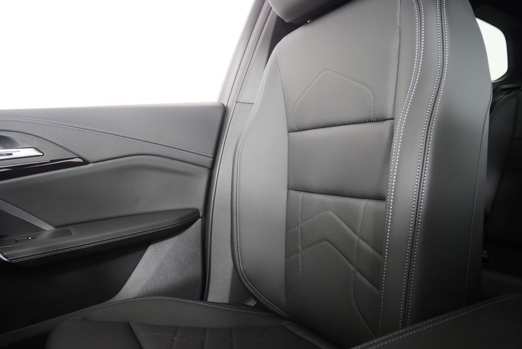 Thumbnail: 2026 BMW X1 - 21