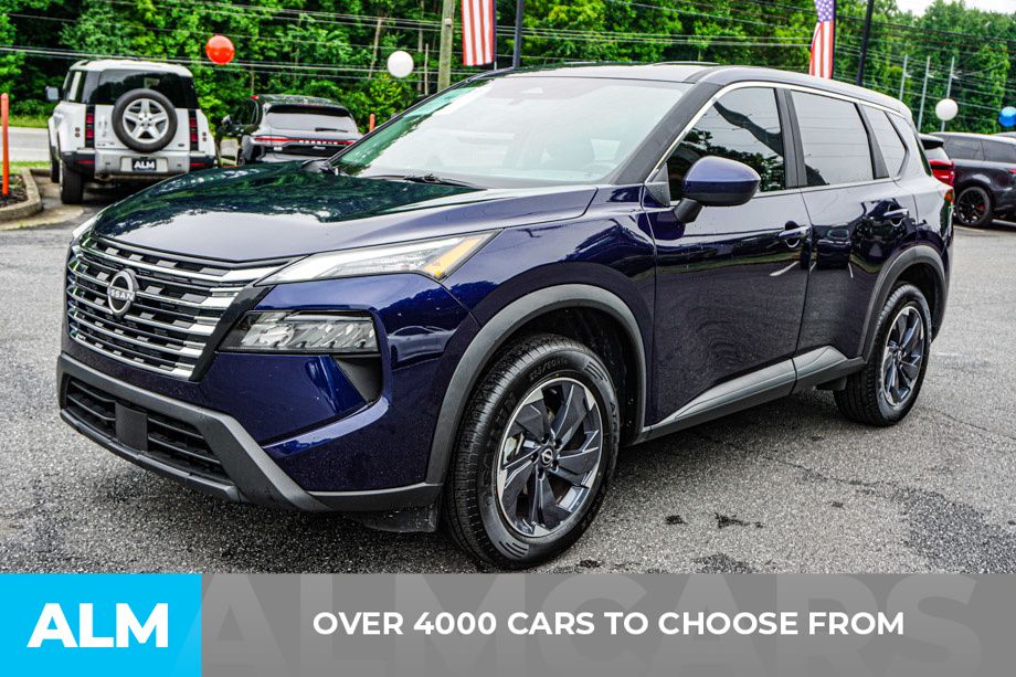 Used 2025 Blue Nissan SV image 3