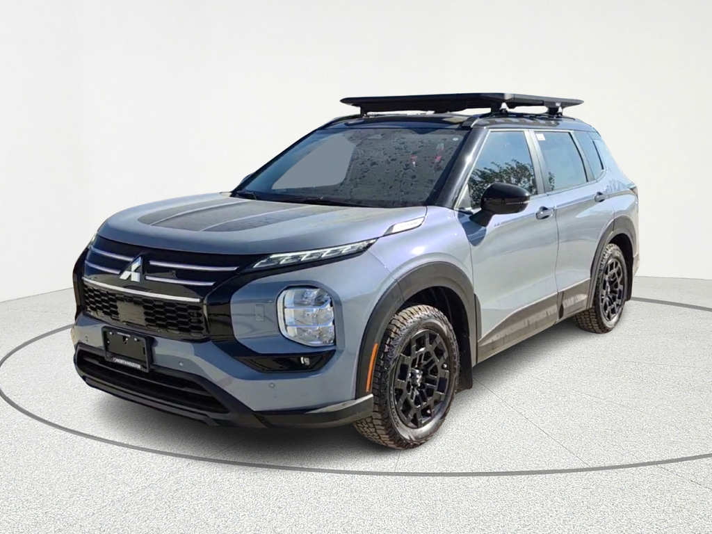 2025 Mitsubishi Outlander SE - 0