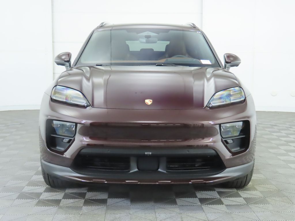 Thumbnail: 2025 Porsche Macan - 10