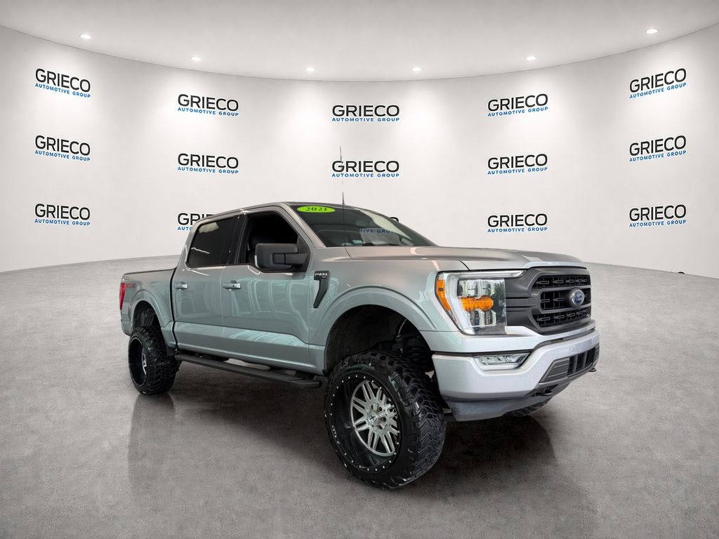  2021 Ford F-150 XLT SuperCrew 4WD   