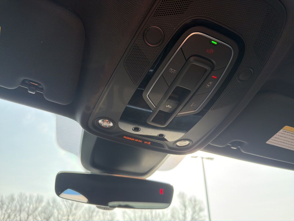 Thumbnail: 2020 Audi A6 - 14