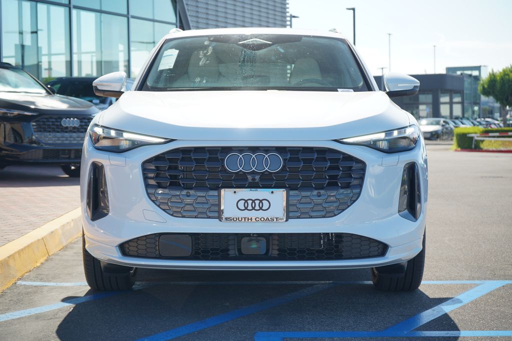 Thumbnail: 2025 Audi Q5 - 5