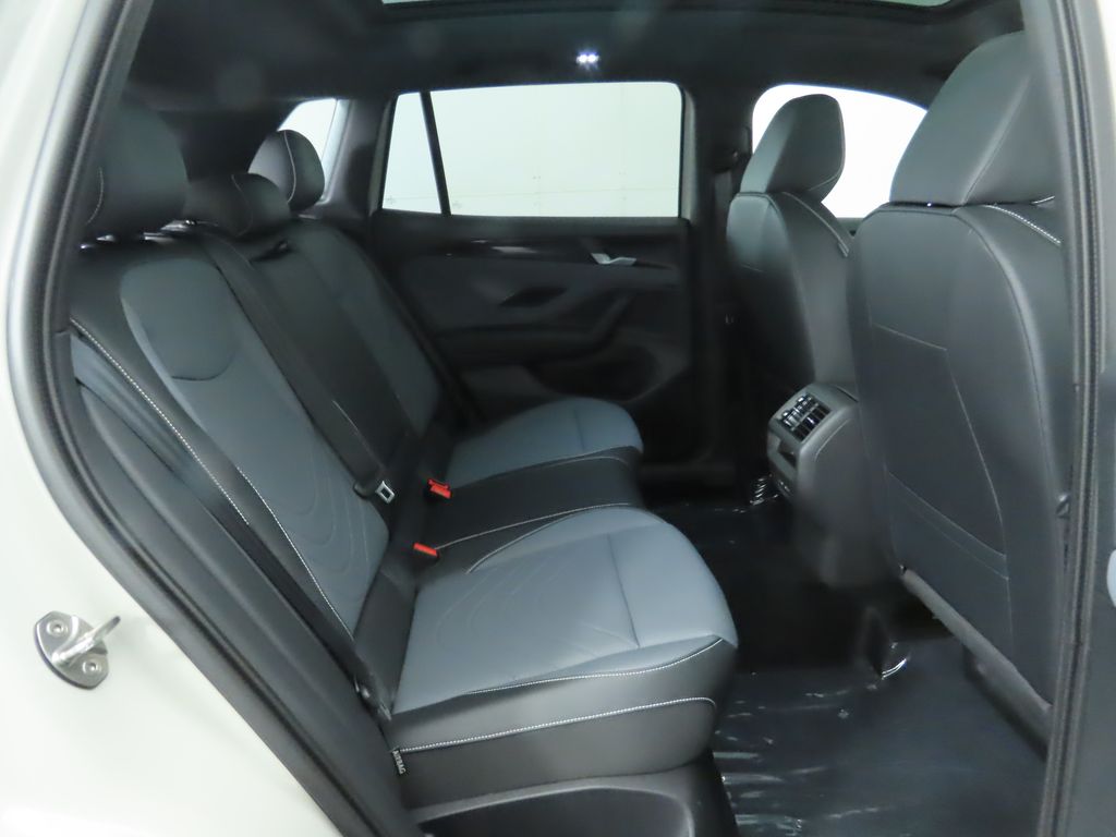 Thumbnail: 2026 Volkswagen Tiguan - 22