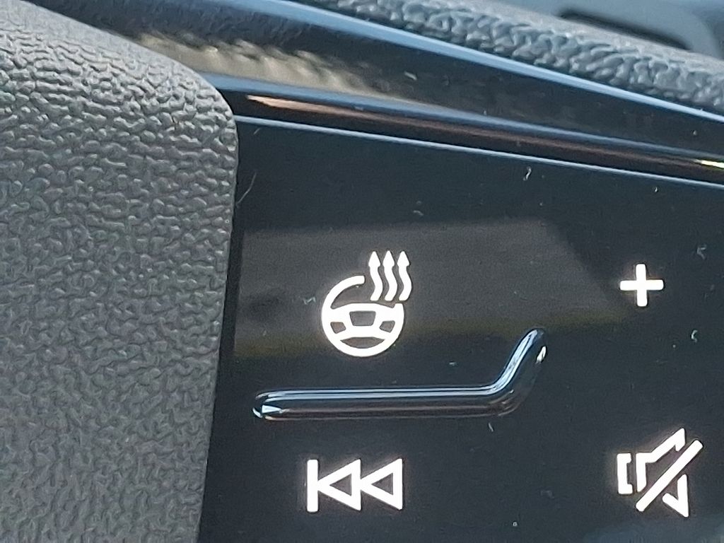 Thumbnail: 2025 Audi Q5 - 18