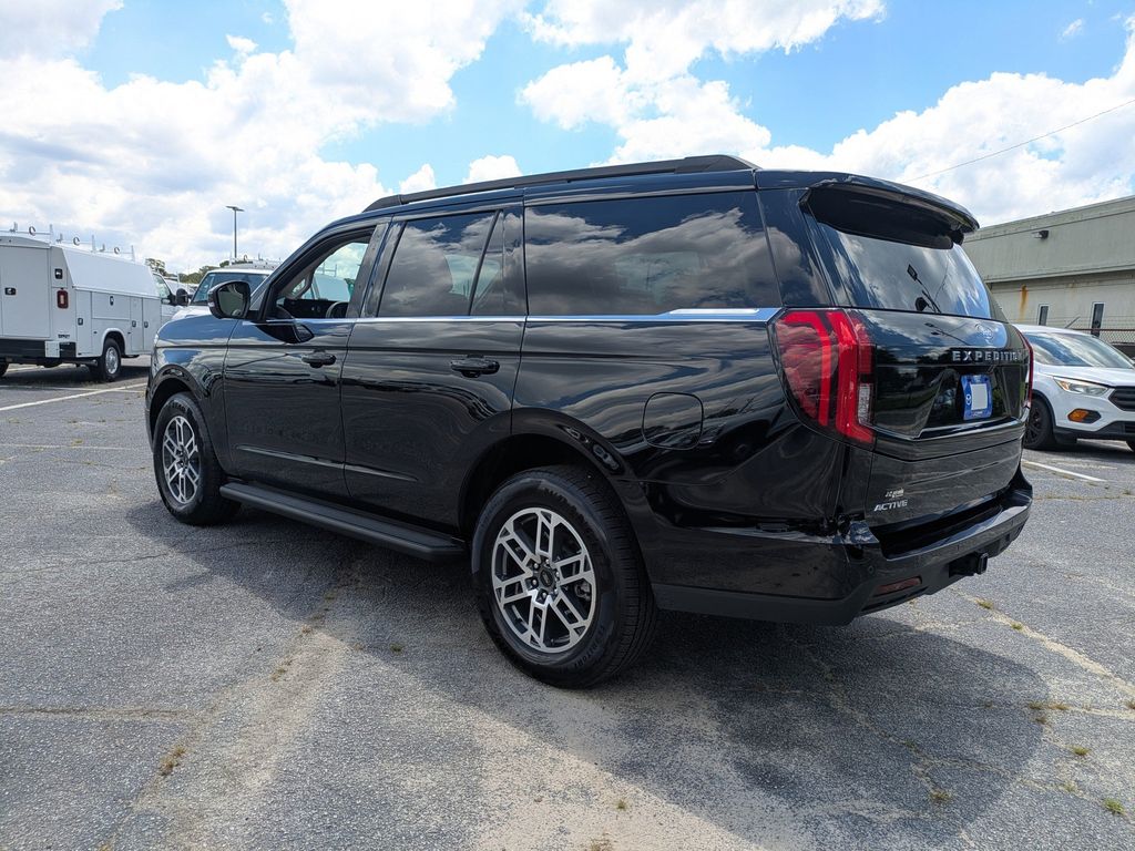 2026 Ford Expedition Active