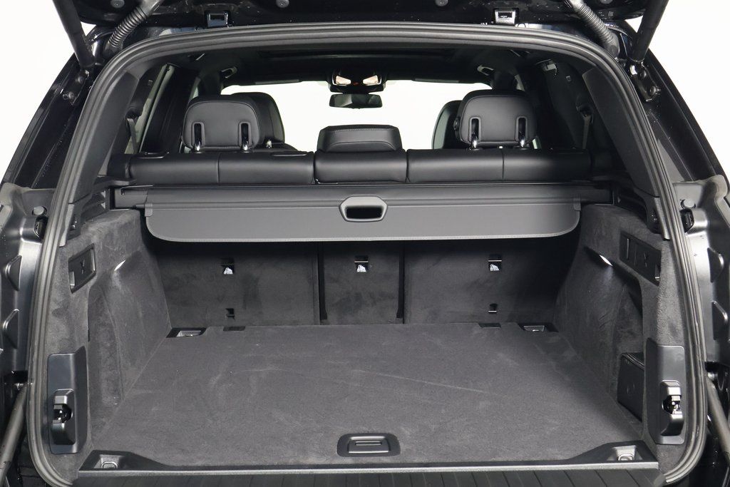 Thumbnail: 2026 BMW X5 - 8