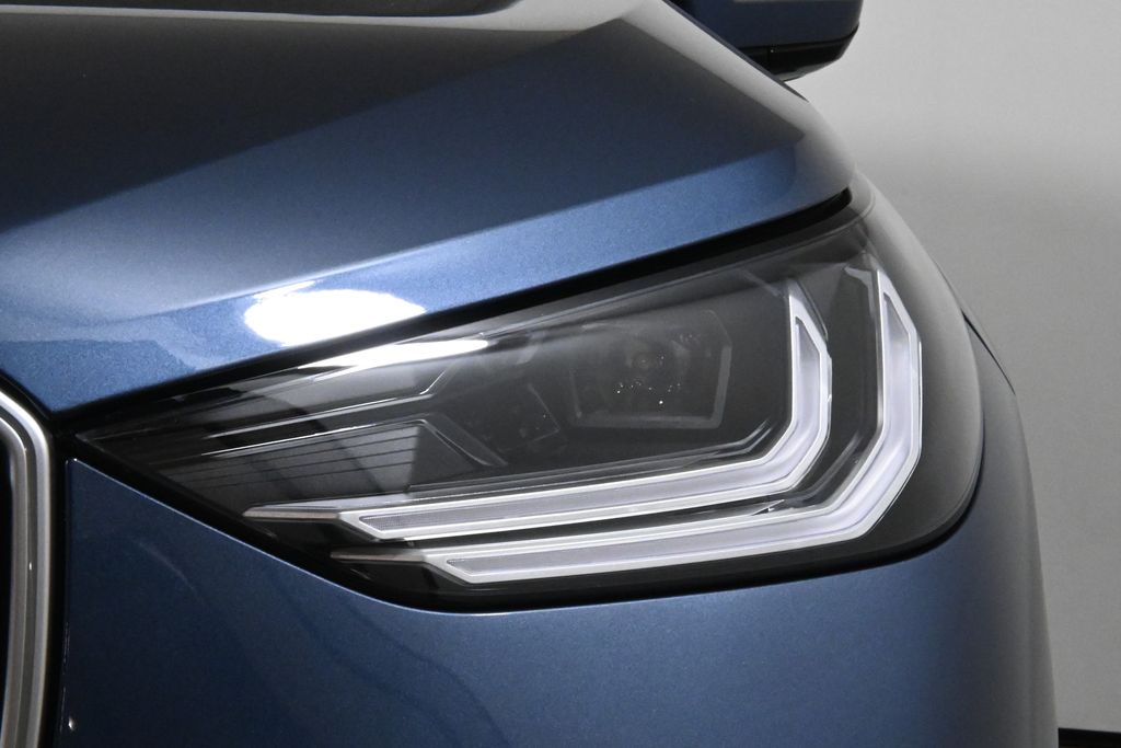 Thumbnail: 2026 BMW X3 - 11