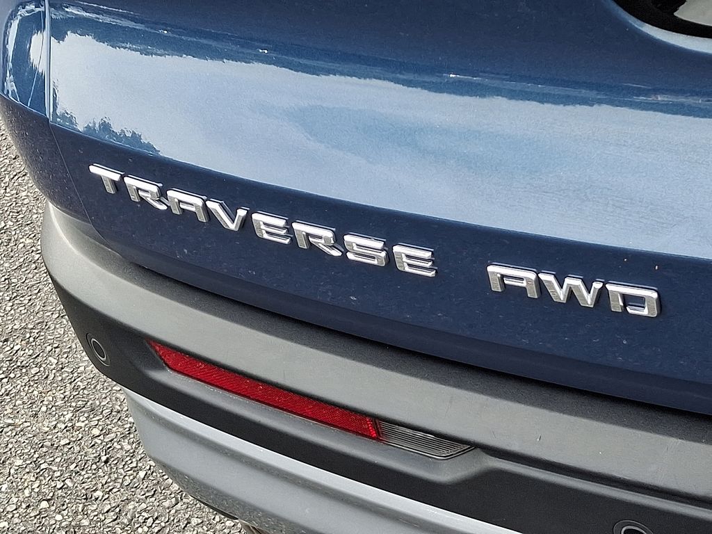Thumbnail: 2026 Chevrolet Traverse - 31