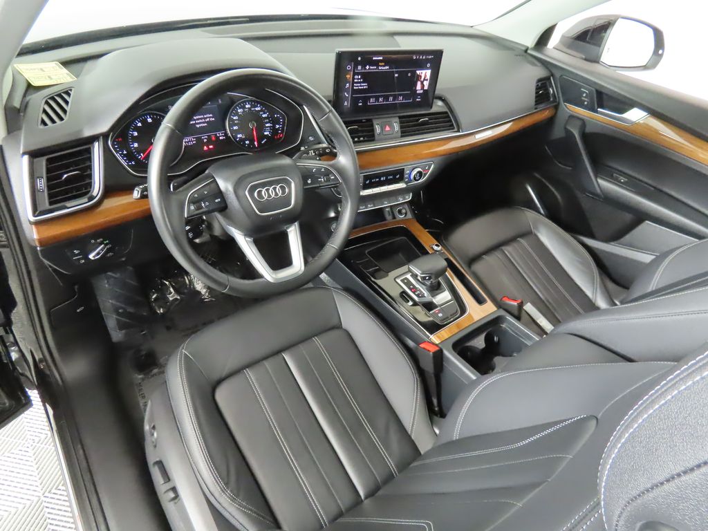 2023 Audi Q5 45 S line Premium 35