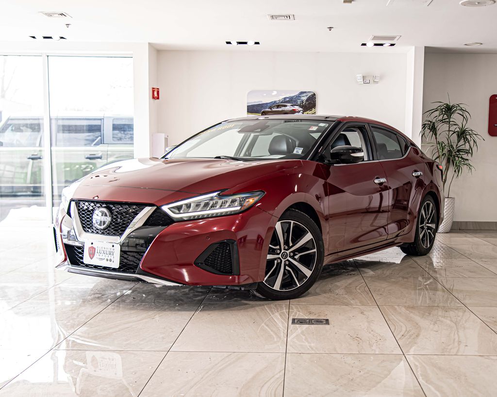 2023 Nissan Maxima SL FWD