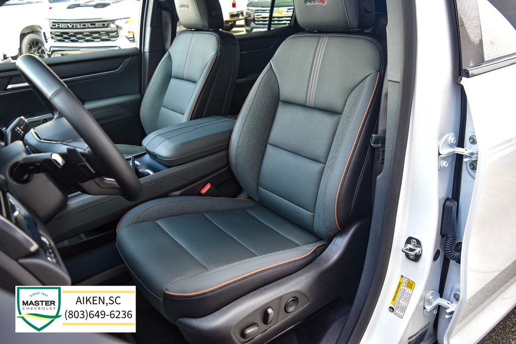 Used 2026 GMC Acadia SUV