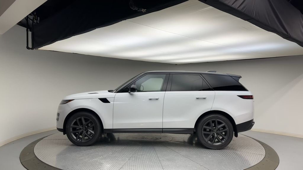 2024 Land Rover Range Rover Sport SE 5