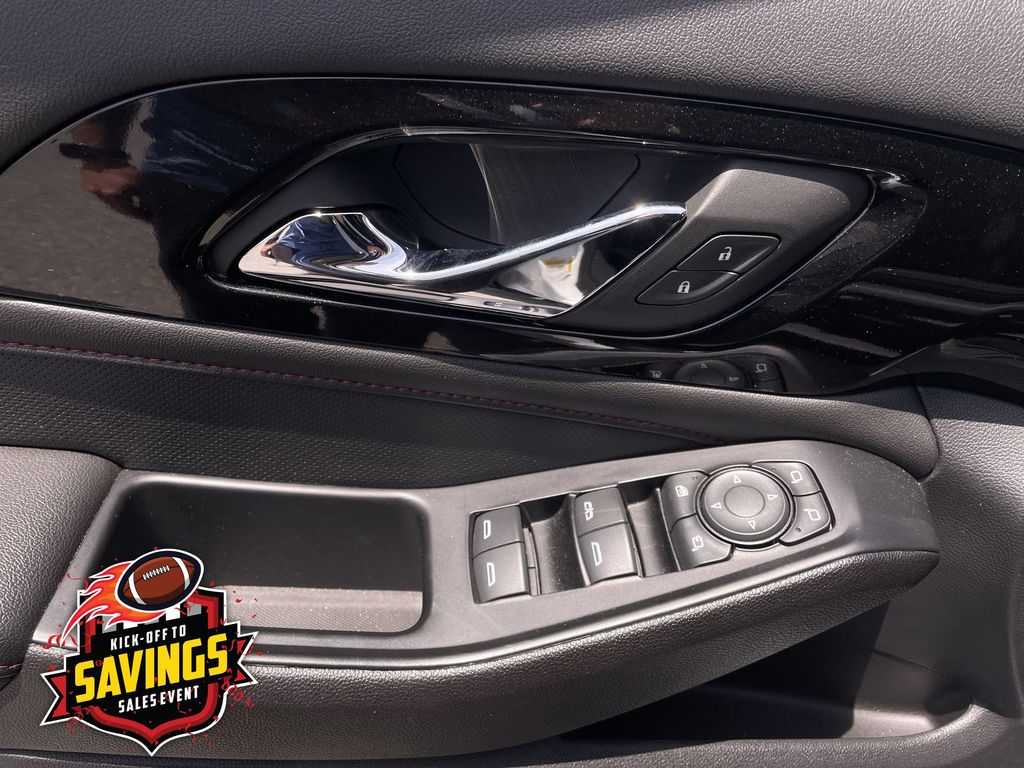Used 2023 Chevrolet Traverse SUV