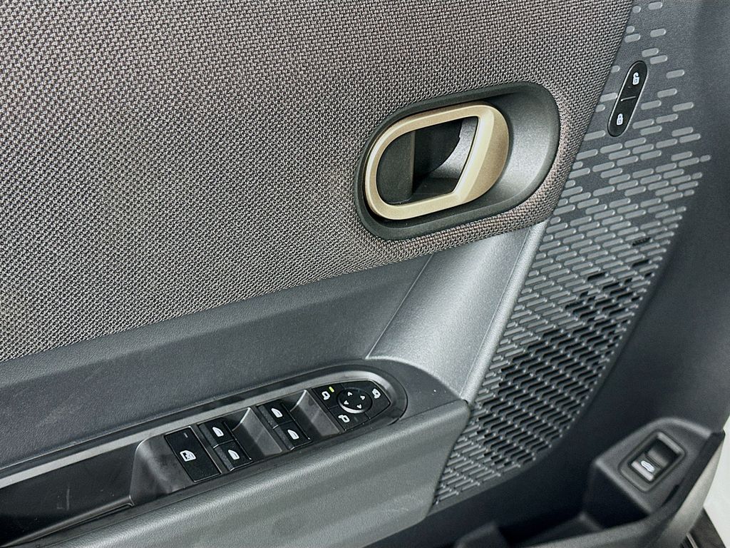 Thumbnail: 2026 MINI Cooper - 19