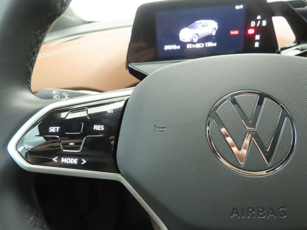 Thumbnail: 2022 Volkswagen ID.4 - 11