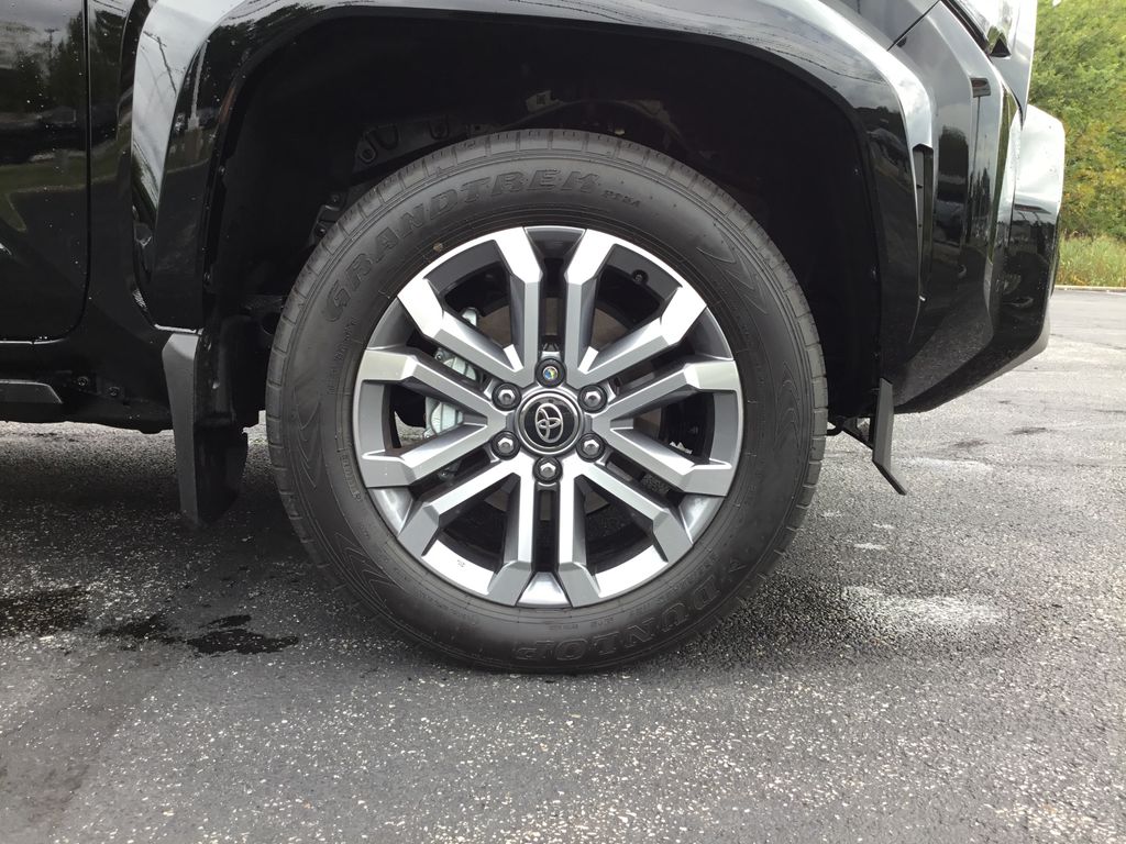 Thumbnail: 2025 Toyota 4Runner - 11