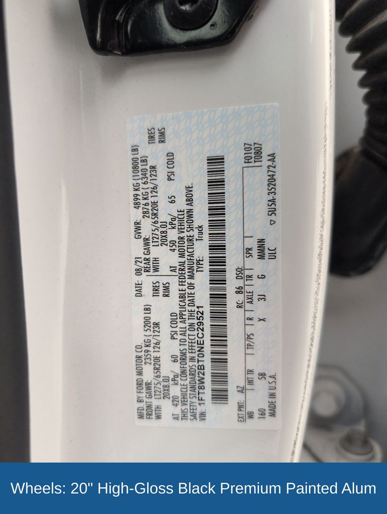 Used 2022 White Ford Lariat image 44
