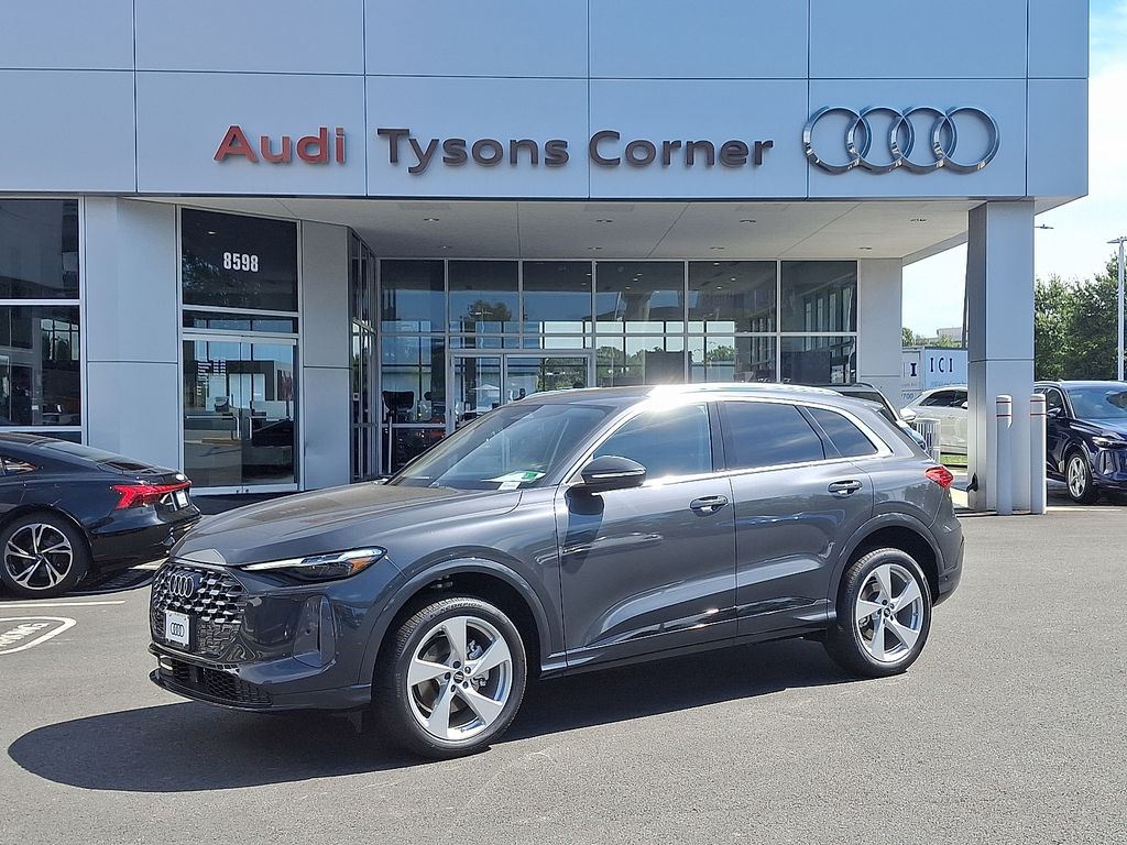 Thumbnail: 2025 Audi Q5 - 1