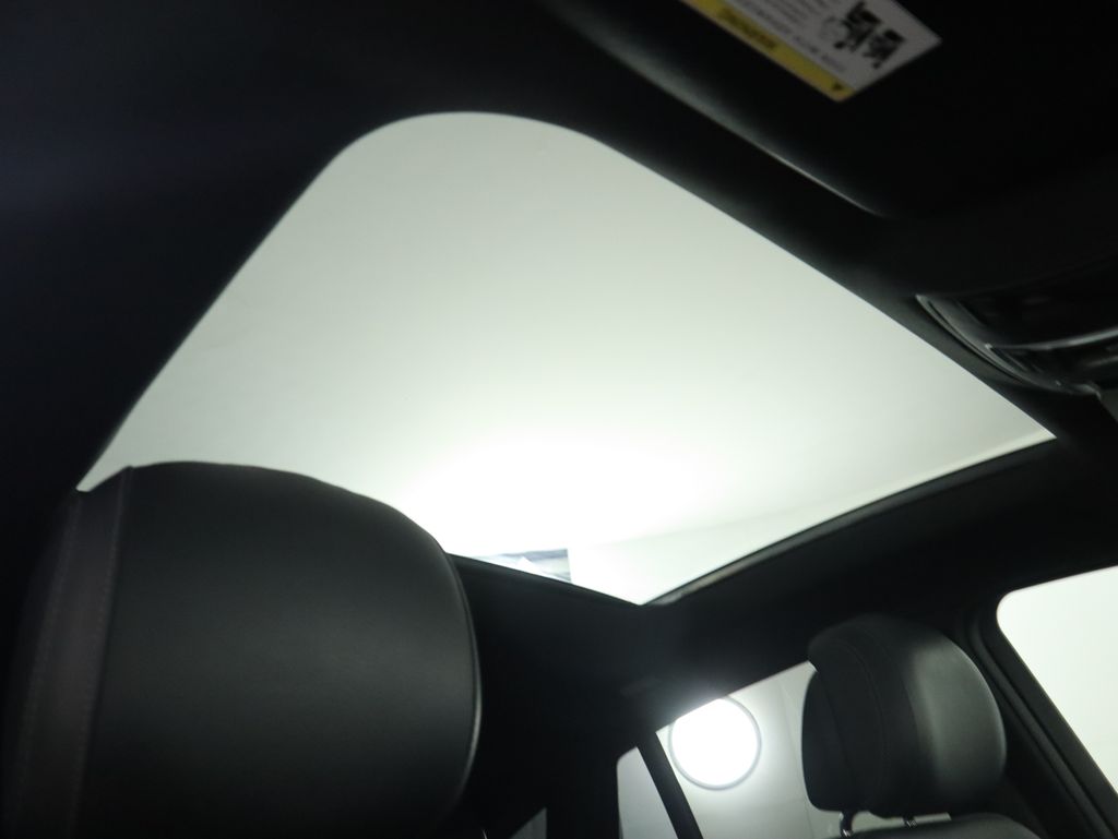 Thumbnail: 2018 Mercedes-Benz GLE - 18